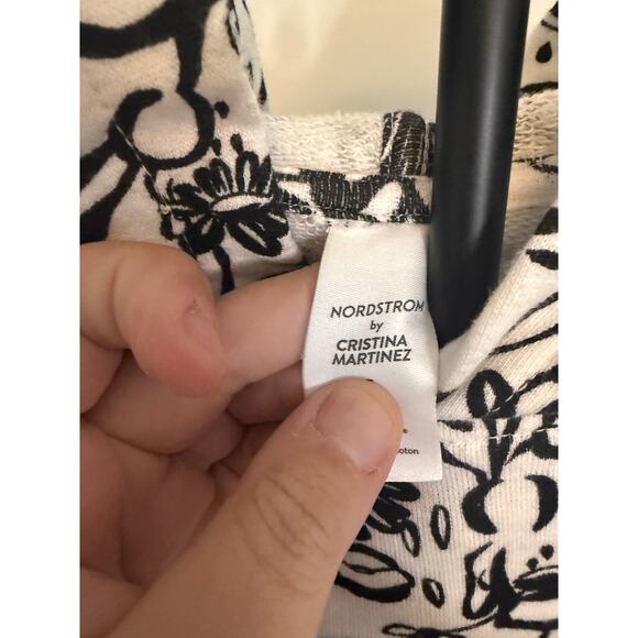 NWT Nordstrom by Cristina Martinez Black and White Hoodie Women's Small - Picture 4 of 5